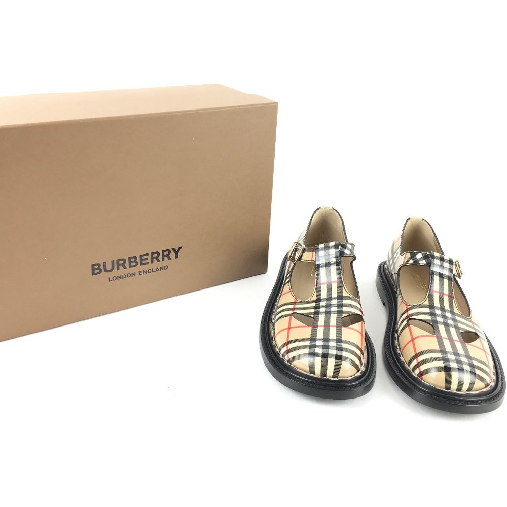 Burberry Hannie Flats SZ 38(US 7.5)